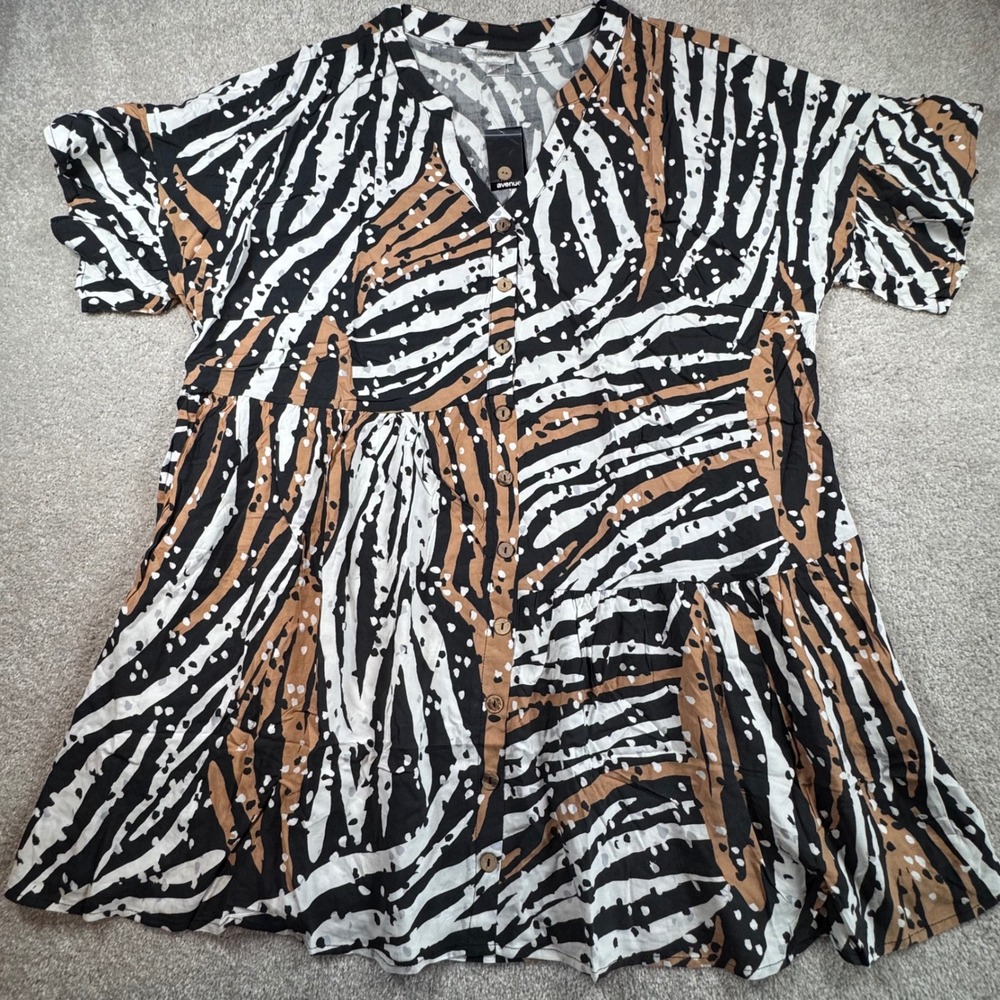 Avenue Womens Plus 22/24 Zebra Animal Print Tiered Button Down Tunic Top NWT - Picture 2 of 7